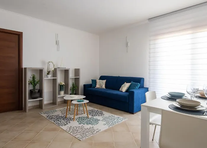 Welcomely - Xenia Boutique House Apartamento Olbia