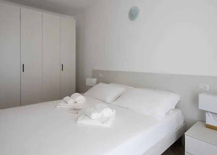 Welcomely - Xenia Boutique House Apartamento