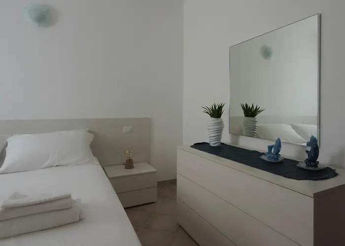 Welcomely - Xenia Boutique House Apartment